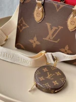 Louis Vuitton LV On The Go Like Auth Handbags LV Pattern 25x19x11.5cm - Image 7