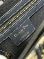 Dior 30 Montaigne Avenue Monogram Super Bag 22.5x12cm - Image 4