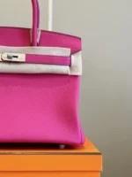 Hermès Birkin 30 Rose Shocking Taurillon Clemence Palladium Hardware - Image 5