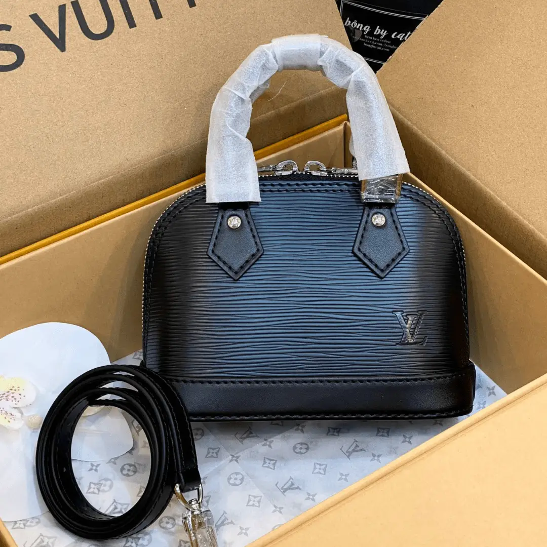 Louis Vuitton LV Alma Handbags Womans Black 18cm