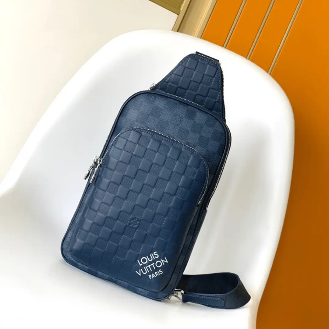 Louis Vuitton LV Avenue Mens Handbag Replica Checkerboard Pattern 20x31x7cm