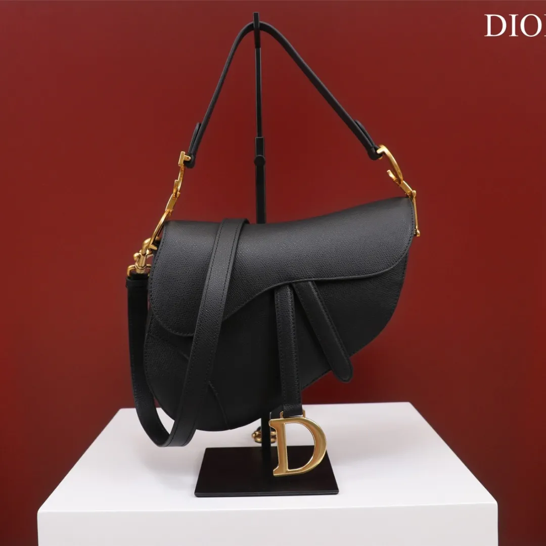 Dior Saddle 11 Handbags Black With Lock Yellow Gold 25x20x6.5cm