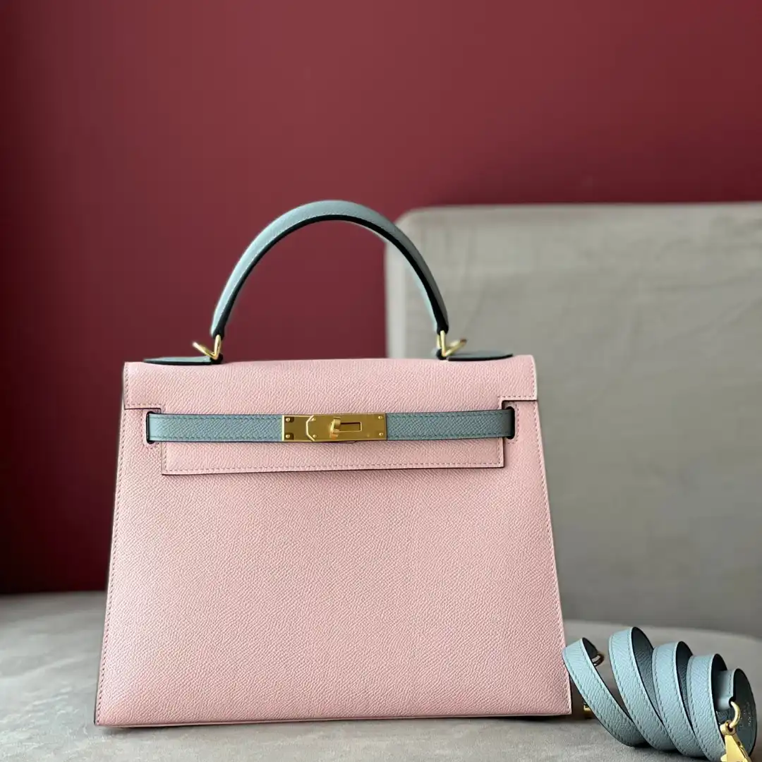 Hermes Kelly 25 Rose Sakura & Gris Perle Chèvre Epsom Leather Gold Hardware