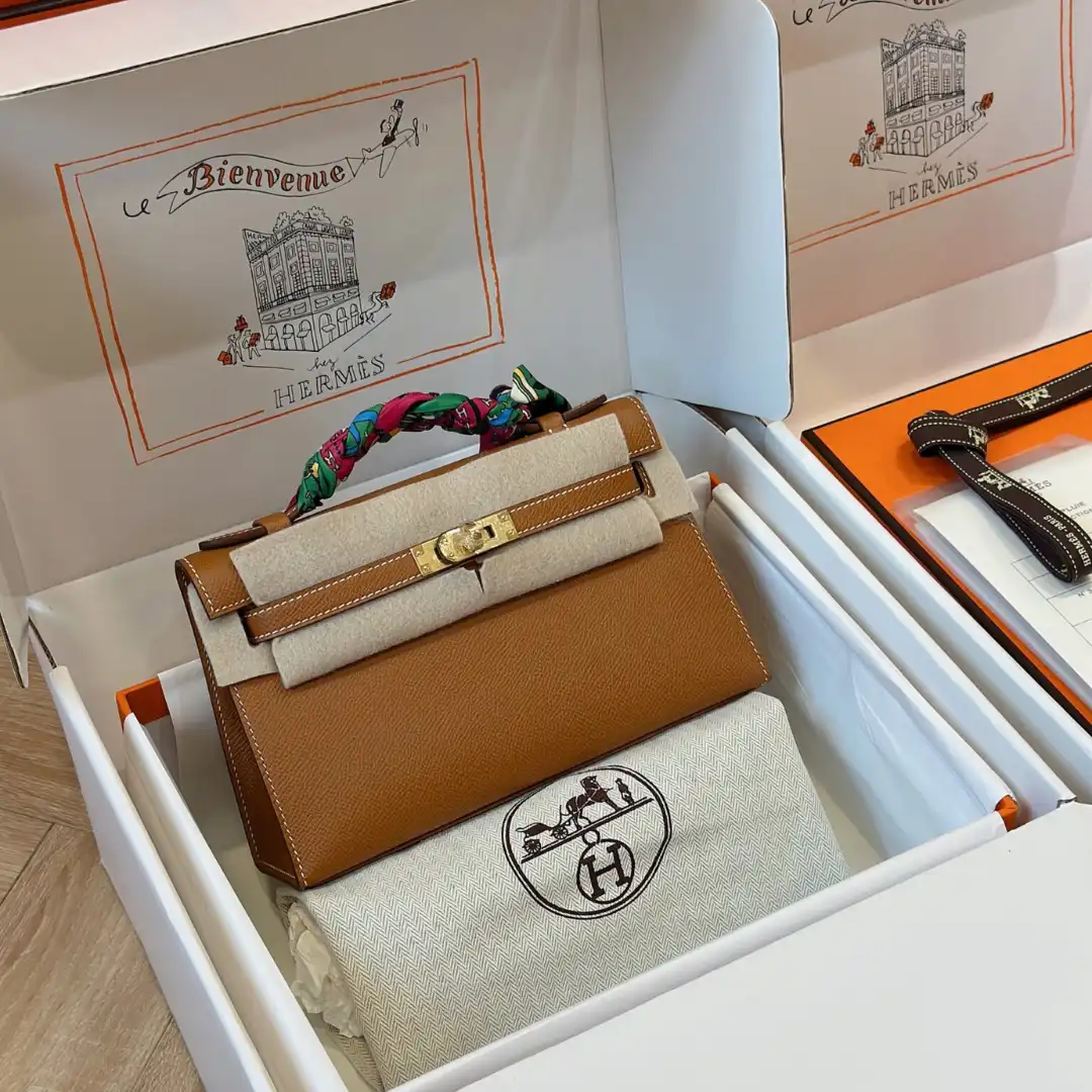 Hermes Pochette Brown Gold Hardware