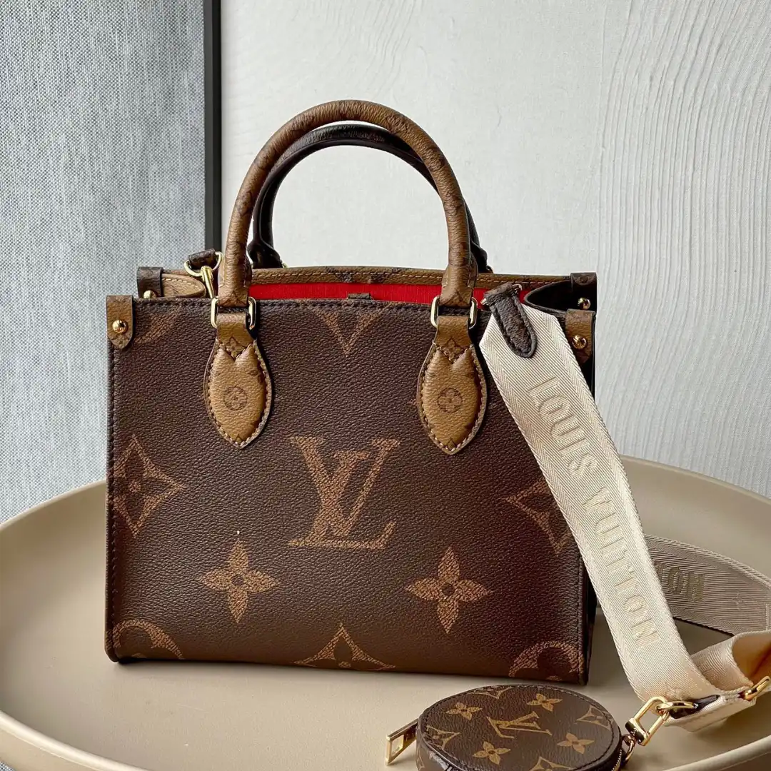 Untitled-design-2025-06-02T030020.946 Louis Vuitton LV On The Go Like Auth Handbags LV Pattern 25x19x11.5cm - Image 1