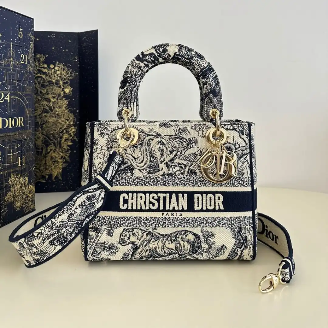 Untitled-design-2025-06-11T095121.787 CHRISTIAN DIOR BAG Lady D-lite Bag Blue - Image 1