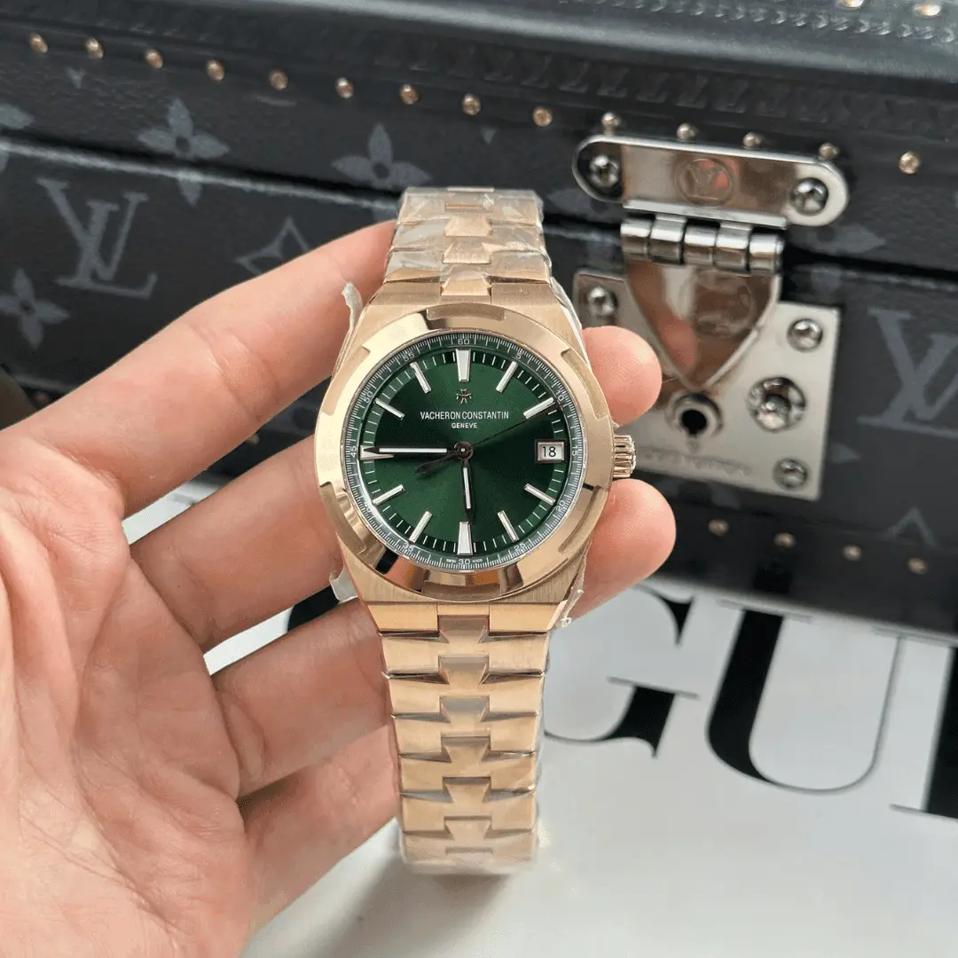 Vacheron Constantin Overseas 4500V 1:1 Green Dial Watch 41mm