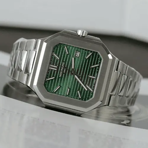 Patek Philippe Cubitus 5821 Replica 11 Watches Green Dial Metal Wire 43mm