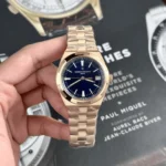 Vacheron Constantin Overseas 4500V Blue Dial 41mm - Image 2