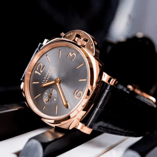 PANERAI SUBMERSIBLE FAKE WATCHES BLACK DIAL ROSE GOLD VS FACTORY 42MM