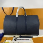 Louis Vuitton Keepall Bandoulière 50 in black leather. - Image 3
