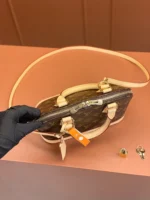 Louis Vuitton Monogram Alma BB - Image 8