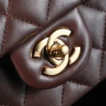Chanel classic Mahroon colour with gold hardware - Image 5