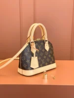 Louis Vuitton Monogram Alma BB - Image 4