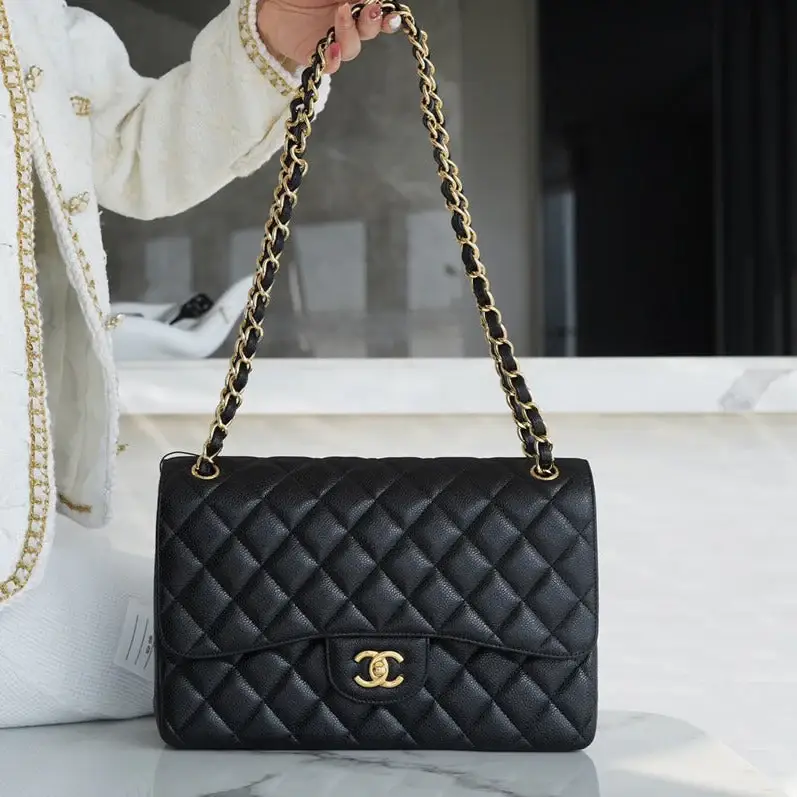 CHFLAP BAG JUMBO 30CM GOLD HARDWARE BLACK CAVIAR