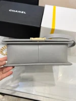 CHANEL BOY BAG MEDIUM 25 GREY CAVIAR GOLD HARDWARE - Image 4