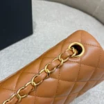 CHANEL FLAP BAG 20CM CARAMEL LAMBSKIN GOLD HARDWARE - Image 3
