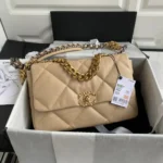 CHANEL LARGE 30 FLAP BAG IN BEIGE CREAM LAMBSKIN - Image 6