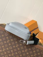 LV AVENUE SLINGBAG 31 IN GREY TAIGA LEATHER - Image 5