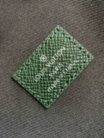 LV AVENUE SLINGBAG 31 IN DARK GREEN TAIGA LEATHER - Image 9