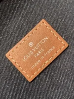 LV AVENUE SLINGBAG 31 IN BLACK MONOGRAM CANVAS WITH BROWN LOGO - Image 8