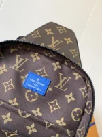 LV AVENUE SLINGBAG 31 IN BLUE AND BROWN TAIGA LEATHER - Image 6