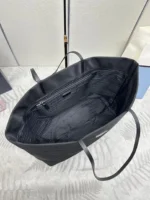 PRADA MEDIUM SHOPPING BAG 40 IN BLACK RE-NYLON FABRIC - Image 4