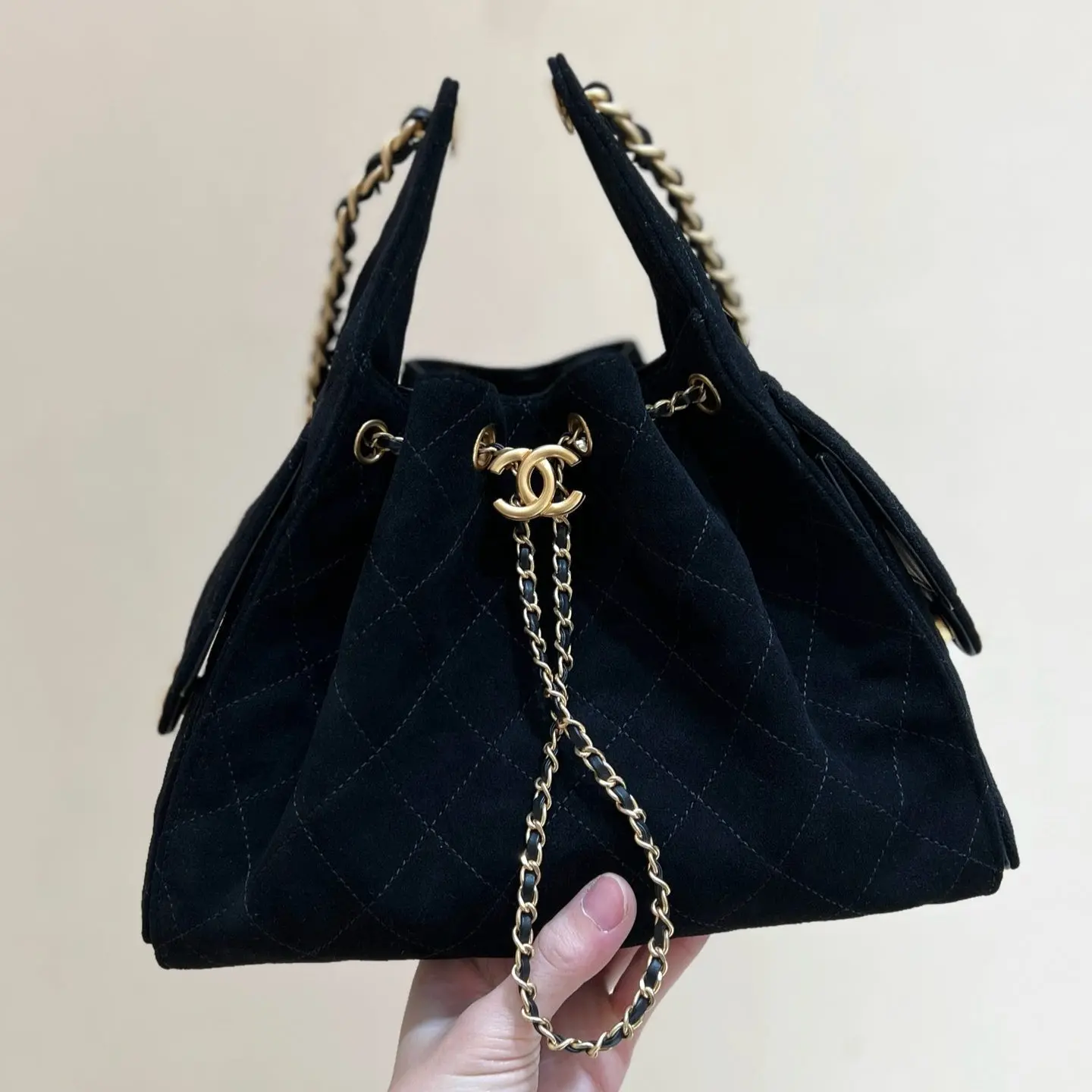 CHANEL 25 HANDBAG 30 IN BLACK SUEDE GOLD HARDWARE
