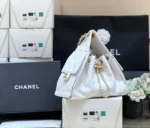 CHANEL 25 HANDBAG IN WHITE 30 GOLD HARDWARE - Image 3