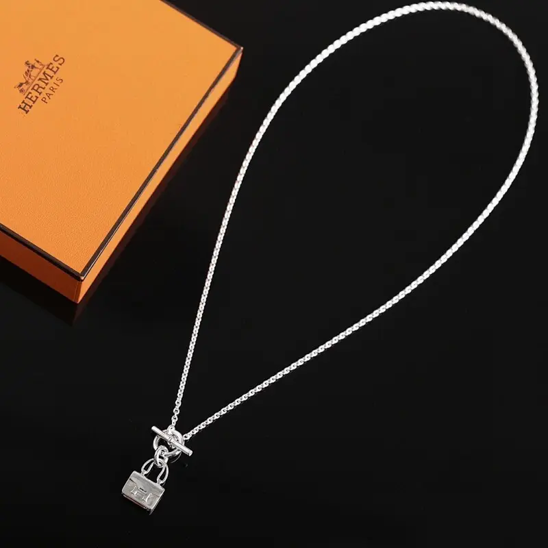 medium HERMES Necklace 140728A - Image 1