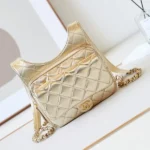 CHANEL Shoulder bag AS4621