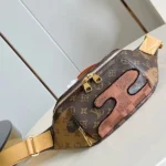 LV bag 179973