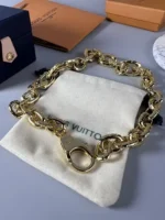 LV Necklace 231026N - Image 4