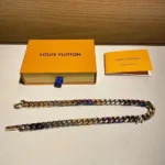 LV Necklace 131025A - Image 3