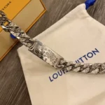 LV Bracelet 130112A - Image 4