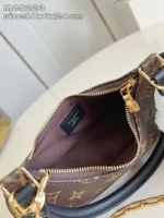 LV bag 179978 - Image 2